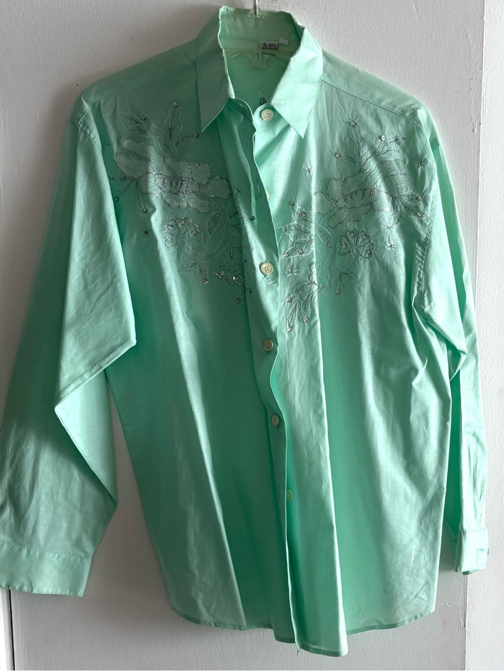 Women’s Mint Green Embroidered Blouse Medium